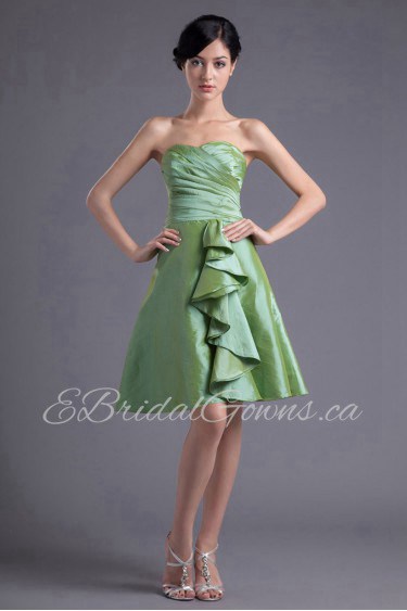 Taffeta Sweetheart Knee Length Dress