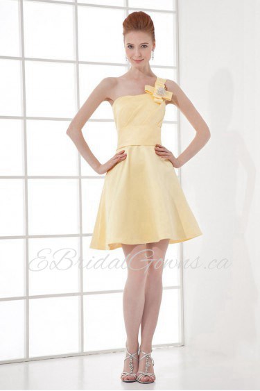 Satin One Shoulder Short Dress with Hand-made Flower