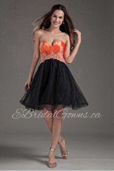 Organza Sweetheart Short Dress with Embroidery