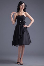 Chiffon Strapless Knee Length Dress with Hand-made Flower