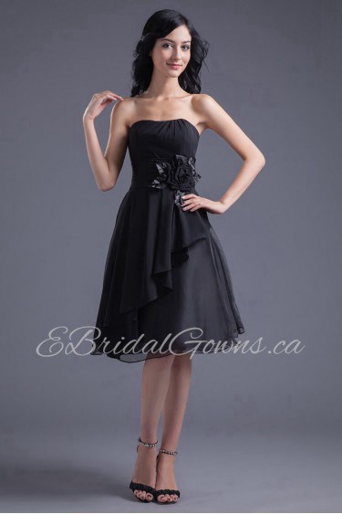 Chiffon Strapless Knee Length Dress with Hand-made Flower