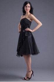 Chiffon Strapless Knee Length Dress with Hand-made Flower