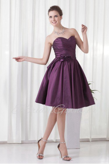 Taffeta Sweetheart Short Dress with Gathered Ruched Bodice