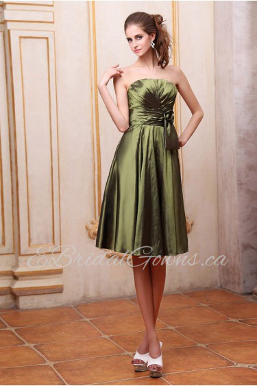 Taffeta Strapless Short A-line Dress with Hand-made Flower