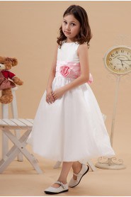 Taffeta Scoop Neckline Tea-Length Ball Gown Dress with Manual Flower