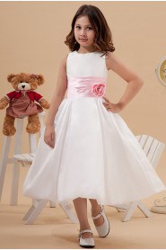 Taffeta Scoop Neckline Tea-Length Ball Gown Dress with Manual Flower