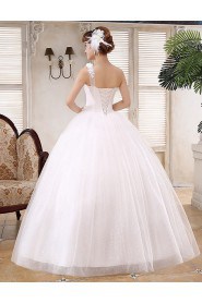 Lace and Tulle One-shoulder Ball Gown Dress with handmade Flower