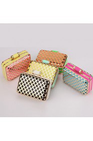 Women's The Hollow Metal Mesh Color Matching Evening Bag