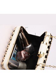 Women's The Hollow Metal Mesh Color Matching Evening Bag