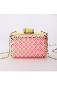 Women's The Hollow Metal Mesh Color Matching Evening Bag