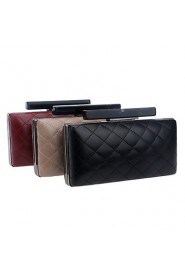 Women The Classic Case Grain Evening Bag