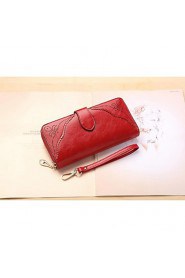 Women's Retro Carved Genuine Leather Wallets Clutch Purse Wristlets