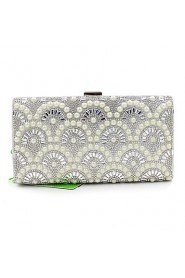 Women Metal Flap Clutch / Evening Bag Gold / Silver / Black