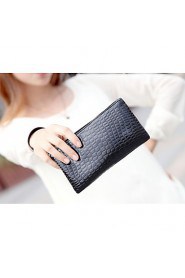 Women Crocodile Patent Leather Wrist Strap Zipper Casual Clutch Bag Coin Purse