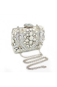 Women's Handmade Pearl Inlaid Diamonds Party/Evening Bag