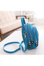 Women's Waterproof Grab Handle Zip Closure Shoulder Bag