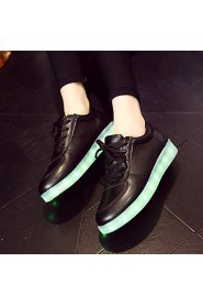 Women's Shoes Leatherette Flat Heel Round Toe Fashion Sneakers Outdoor / Casual / Athletic Black / White