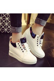 Women's Shoes Leatherette Wedge Heel Wedges / Comfort Fashion Sneakers Outdoor / Casual Black / White