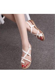 Women's Shoes Beach Patent Leather Flat Heel Toe Ring / Comfort Sandals Outdoor / Casual Black / White