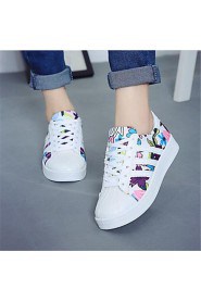 Women's Shoes Leatherette Platform Comfort Fashion Sneakers Outdoor / Casual Black / White