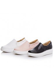 Women's Shoes Patent Leather Low Heel Round Toe/Closed Toe Fashion Sneakers Office & Career/Casual Black/Pink/White