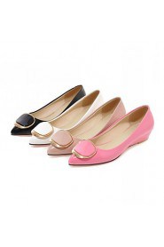 Women's Shoes Patent Leather Flat Heel Ballerina / Pointed Toe Flats Office & Career / Dress / Pink / White / Beige