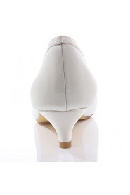 Women's Shoes Silk / Leatherette Low Heel Heels Heels Wedding / Party & Evening / Dress White / Beige