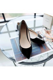 Women's Shoes Patent Leather Low Heel Pointed Toe Heels Office & Career / Party & Evening / Dress / Blue / Pink / Red /