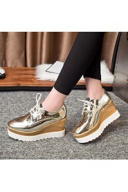 Women's Shoes Patent Leather Platform Creepers Fashion Sneakers Office & Career / Dress / Casual Pink / Gold