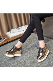 Women's Shoes Patent Leather Platform Creepers Fashion Sneakers Office & Career / Dress / Casual Pink / Gold