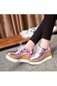 Women's Shoes Patent Leather Platform Creepers Fashion Sneakers Office & Career / Dress / Casual Pink / Gold