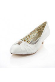 Women's Shoes Silk / Leatherette Low Heel Heels Heels Wedding / Party & Evening / Dress White / Beige