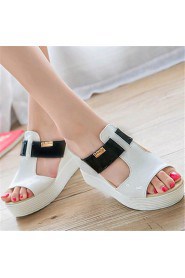 Women's Shoes Leatherette Wedge Heel Wedges / Heels Sandals / Slippers Outdoor / Casual Black / White