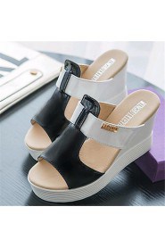 Women's Shoes Leatherette Wedge Heel Wedges / Heels Sandals / Slippers Outdoor / Casual Black / White