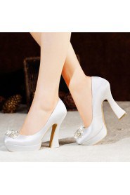 Women's Wedding Shoes Heels / Platform / Closed Toe Heels Wedding / Party & Evening / Dress Red / White / Champagne