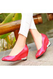 Women's Shoes Patent Leather Wedge Heel Round Toe Heels Dress / Casual Black / Pink / White / Beige