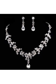 Ladies'/Women's Alloy Wedding/Party Jewelry Set With Rhinestone