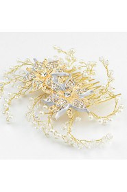 Bride's Flower Shape Crystal Rhinestone Hair Wedding Accessories Hair Combs 1 Piece