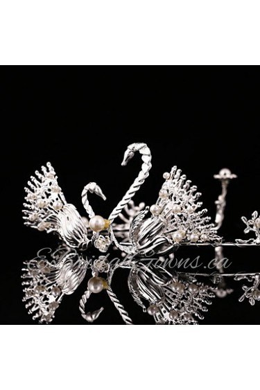 Luxery Swan Women's / Flower Girl's Pearl / Alloy Headpiece-Wedding / Special Occasion Tiaras 1 Piece