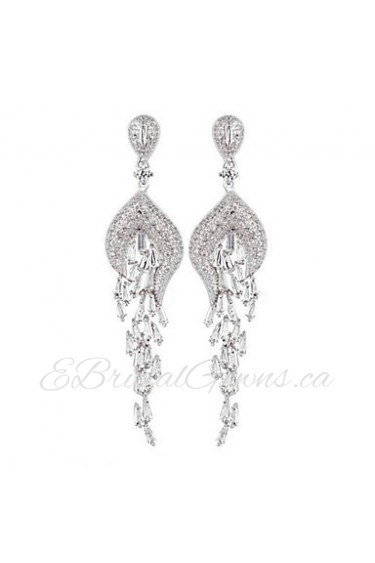 Elegant and Refined Fashion Peacock AZircon Earrings