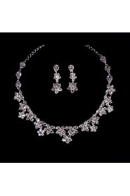 Fashion Ladies'/Women's Alloy Wedding/Party Jewelry Set With Rhinestone