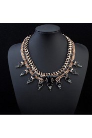 Fashion High Quality Brand Design Luxury Big Triangle Black Crystal Chunky Statement Necklace New Arrival