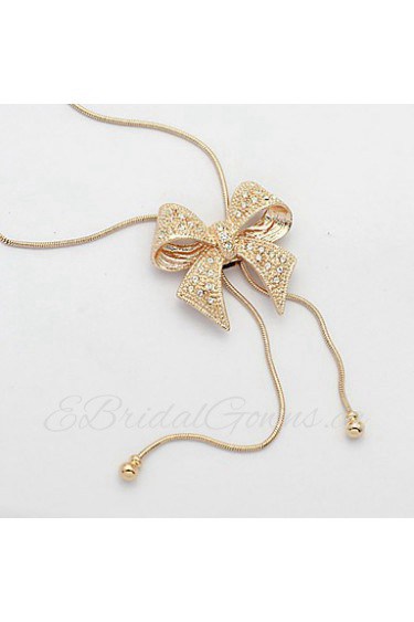 Women's European Style Fashion Noble Diamond Bow Sweater Chain Necklace