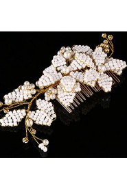 Bride's Flower Shape Beads Rhinestone Hair Wedding Accessories Hair Combs 1 Piece