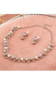 Jewelry Set Women's Anniversary / Wedding / Engagement / Party / Special Occasion Jewelry Sets Imitation Pearl Pearl Earrings / Necklaces