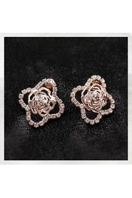 Women's Noble and Elegant Style of the Four Petal Rose Diamond Earrings