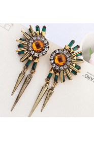 The New Rhinestones Rivets Retro Flower Drop Earrings