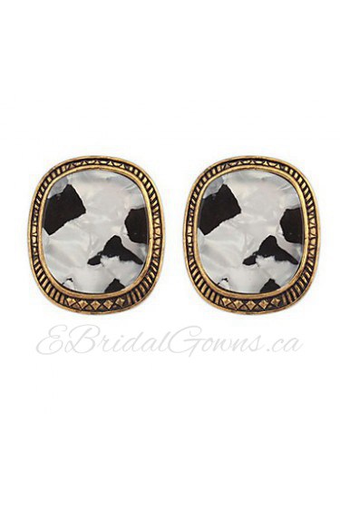 Retro Trend Leopard Exaggerated Round Earrings