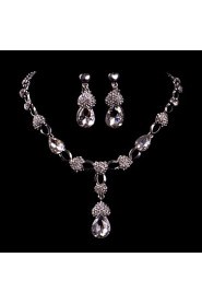 Fashion Ladies'/Women's Alloy Wedding/Party Jewelry Set With Rhinestone