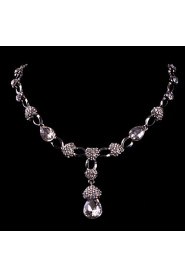 Fashion Ladies'/Women's Alloy Wedding/Party Jewelry Set With Rhinestone